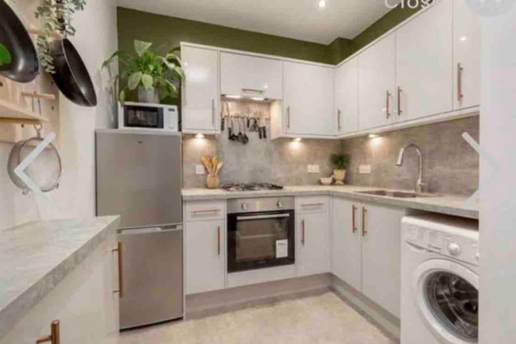 Cosy 2 Bedroom Flat In Edinburg Exteriör bild