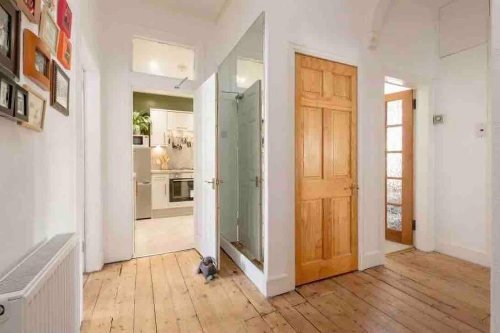 Cosy 2 Bedroom Flat In Edinburg Exteriör bild